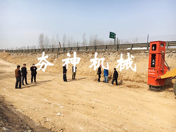 液壓夯實機廠家